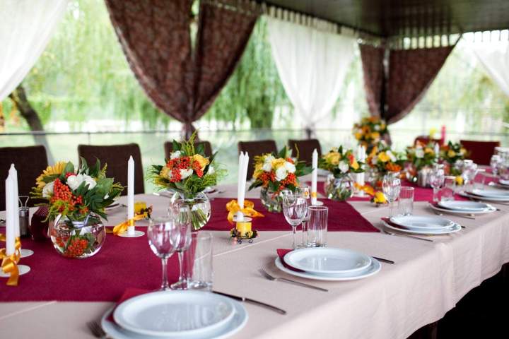 Location abri pour fête Aigaliers