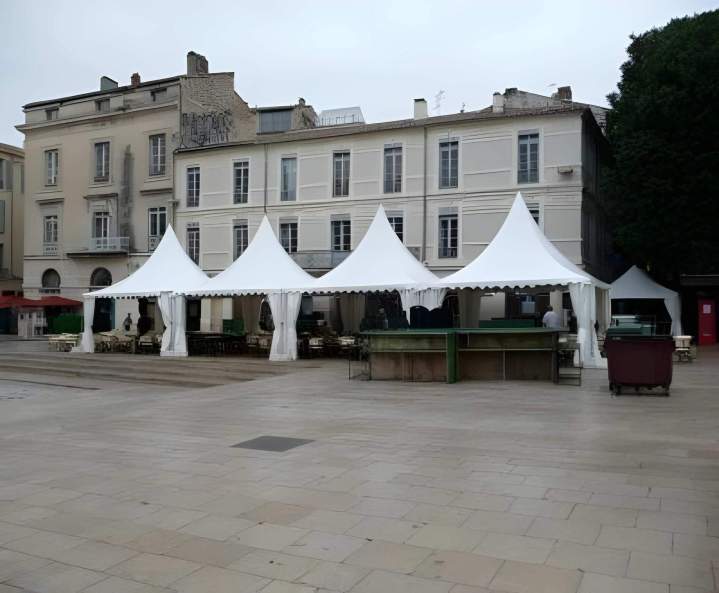 Barnums pour événements Aigaliers